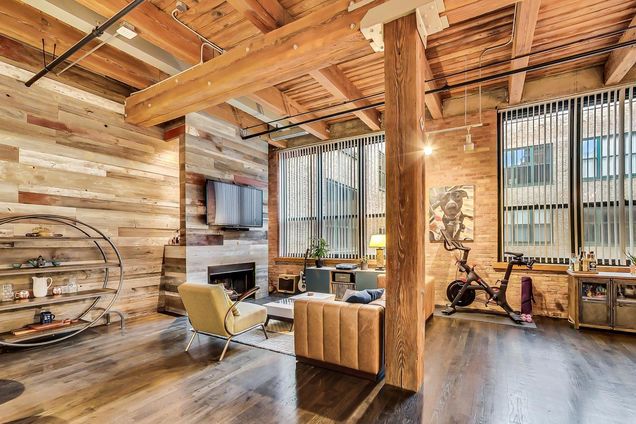 1727 S Indiana Avenue Unit 305 - Photo 10 of 28