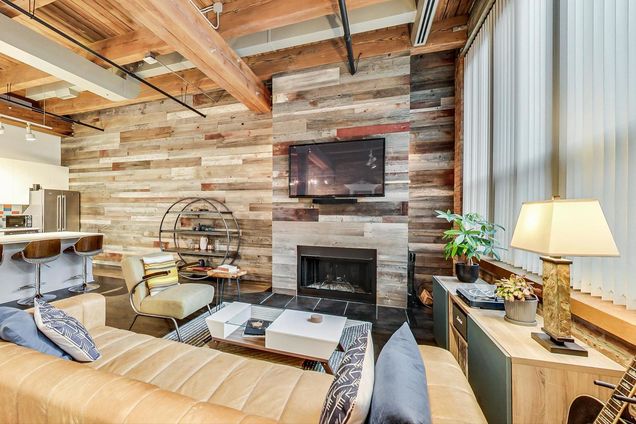 1727 S Indiana Avenue Unit 305 - Photo 11 of 28