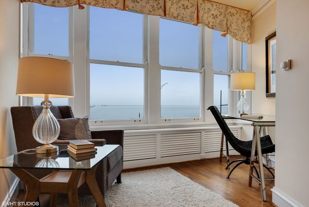 999 N Lake Shore Drive Unit 2C - Photo 20 of 36