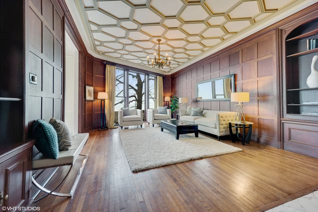 999 N Lake Shore Drive Unit 2C - Photo 4 of 36