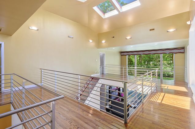 2480 Duffy Lane - Photo 10 of 24