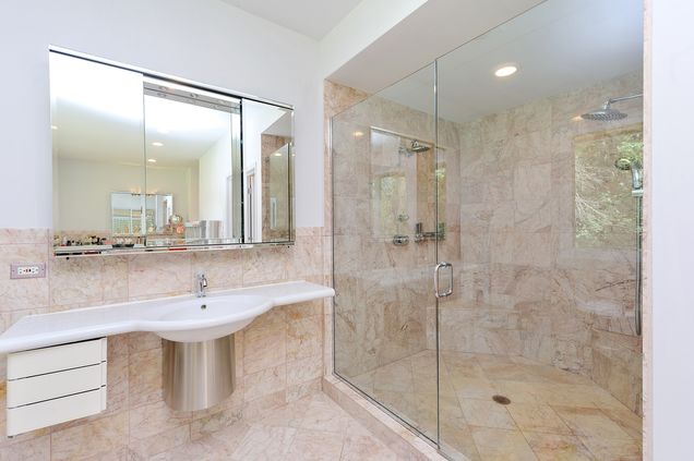 2480 Duffy Lane - Photo 9 of 24