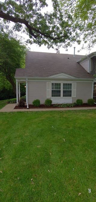 130 Bright Oaks Circle