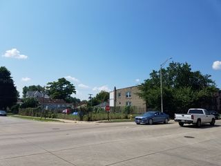 1500 St Charles Road