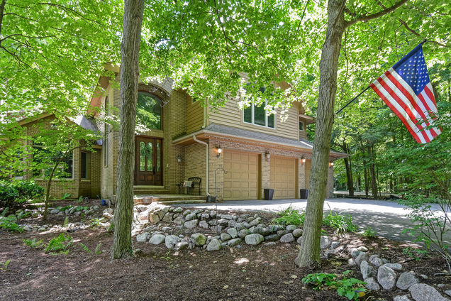 5223 Lee Avenue Downers Grove, IL House Sold - Photo 1 of 52. Opens carousel modal