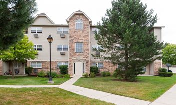 1508 Spring Brook Court Unit 1D