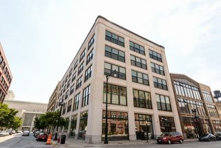 2303 S Michigan Avenue Unit 507
