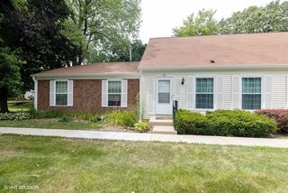 22 Bright Oaks Circle