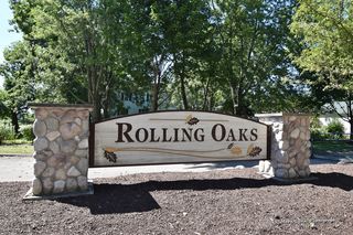 285 Rolling Oaks Drive