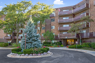 840 Wellington Avenue Unit 501