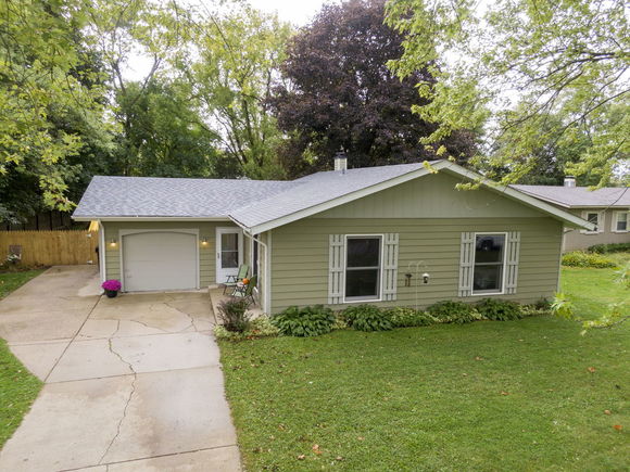 2604 Killarney Drive Cary, IL House Sold - Photo 1 of 30. Opens carousel modal