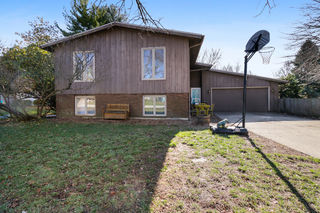 2607 Rolling Acres Drive