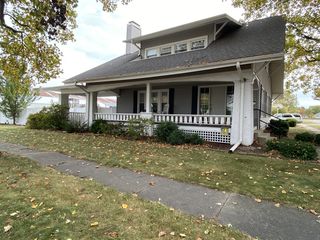 701 E Sale Street