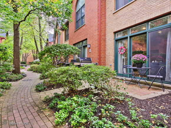 1801 W Diversey Parkway Unit 29 Chicago, IL Condo Sold - Photo 1 of 29. Opens carousel modal