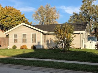 1616 Burry Circle