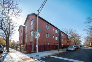 2009 S Tan Court Unit 2R