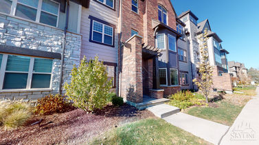 621 Parkside Court