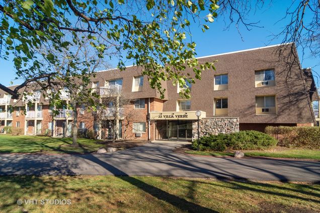 3 Villa Verde Drive Unit 103 Buffalo Grove, IL Condo Sold - Photo 1 of 10. Opens carousel modal