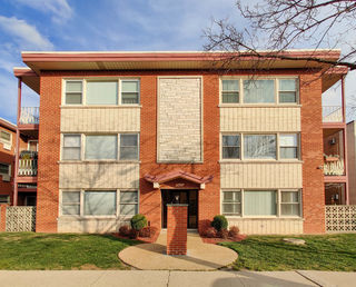3023 N Paris Avenue Unit 107