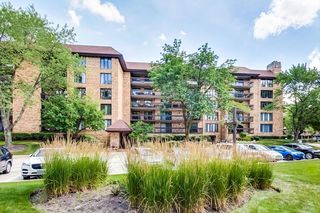 1671 Mission Hills Road Unit 102