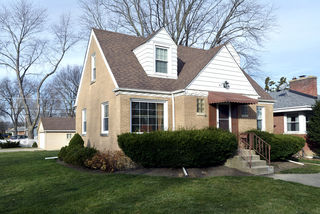 200 N Elmhurst Avenue
