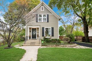 1116 S 3rd Street