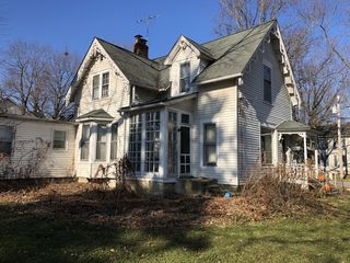 133 Batavia Avenue N