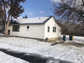 306 Pleasant Street