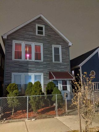 4717 S Paulina Street