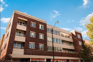 3021 W Armitage Avenue Unit 404