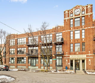 2300 W Wabansia Avenue Unit 227