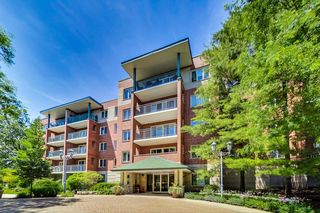 3950 W Bryn Mawr Avenue Unit 209