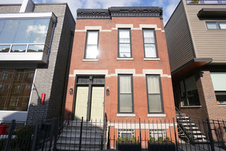 2024 W Superior Street