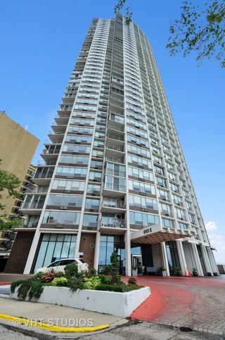 6101 N Sheridan Road Unit 12D