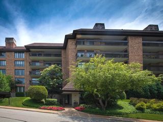 3801 Mission Hills Road Unit 407B