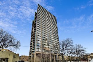 5320 N Sheridan Road Unit 1110