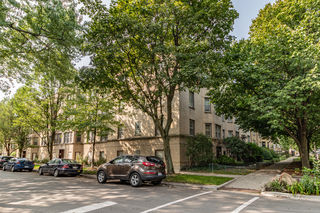 2033 W Fargo Avenue Unit 1