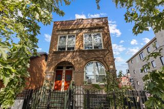 2638 W Evergreen Avenue