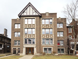 1062 W North Shore Avenue Unit 1E