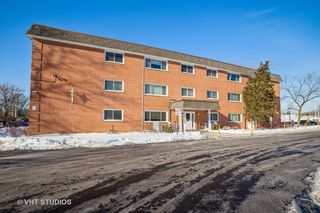 1925 E Oakton Street Unit 3B