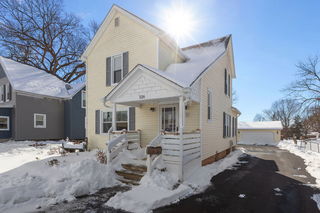 326 W Division Street