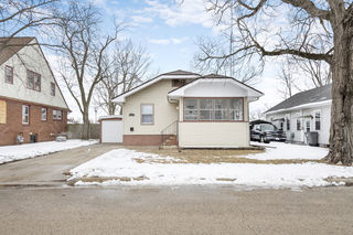 1352 Huron Street