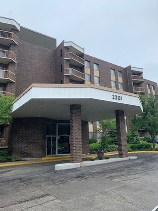 2201 S Grace Street Unit 203