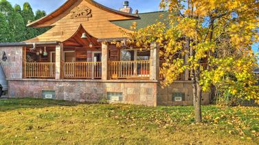 5826 W 89th Place