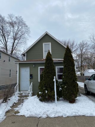 611 N Jackson Street