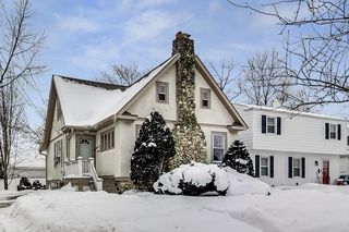 239 W Parkside Avenue