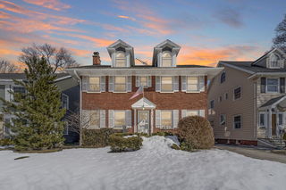 918 Sheridan Road