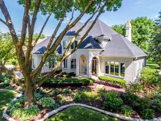 2740 Wendy Drive