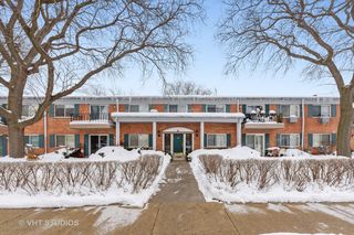 2307 S Goebbert Road Unit 110