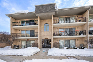 11131 S Kedzie Avenue Unit 202
